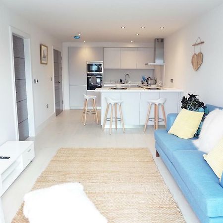 Saltwater Suites At Fistral 뉴키 외부 사진