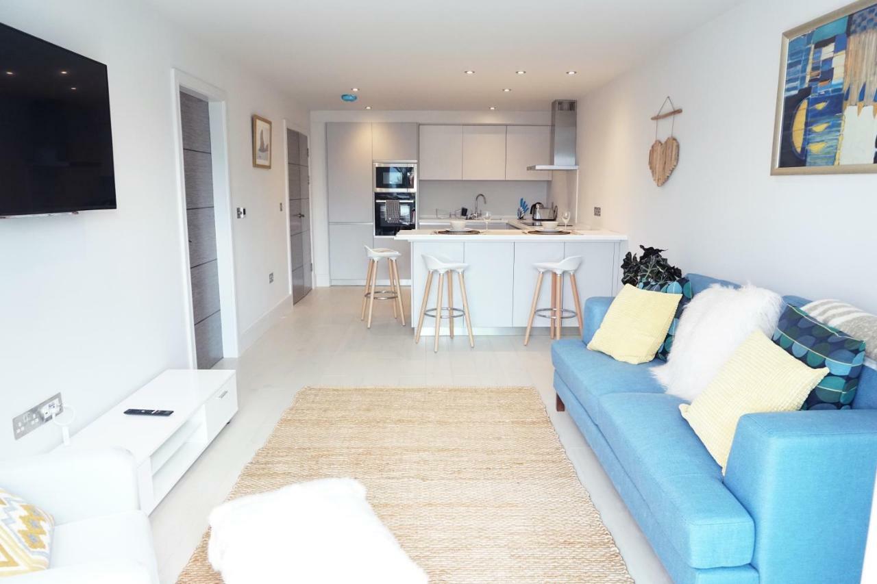 Saltwater Suites At Fistral 뉴키 외부 사진