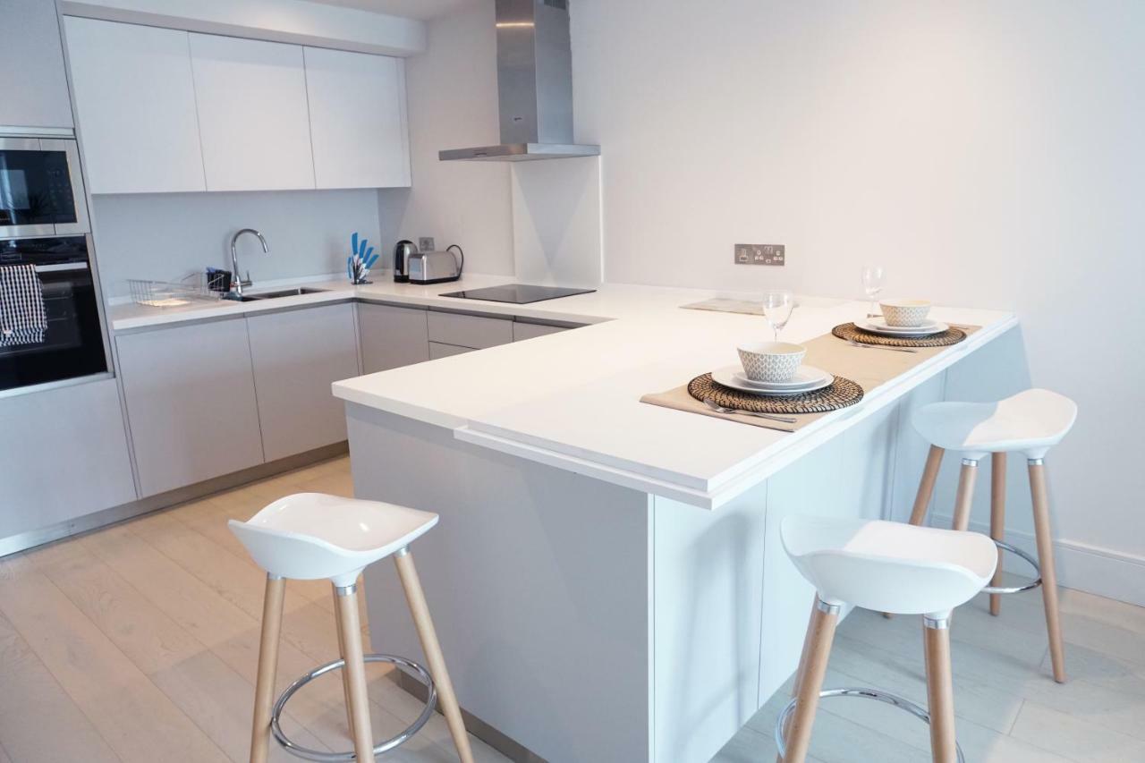 Saltwater Suites At Fistral 뉴키 외부 사진