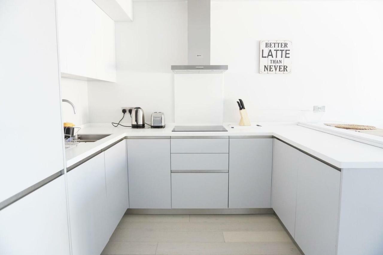 Saltwater Suites At Fistral 뉴키 외부 사진